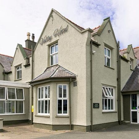 The Valley Hotel, Anglesey Exterior photo