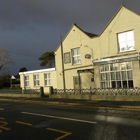 The Valley Hotel, Anglesey Exterior photo