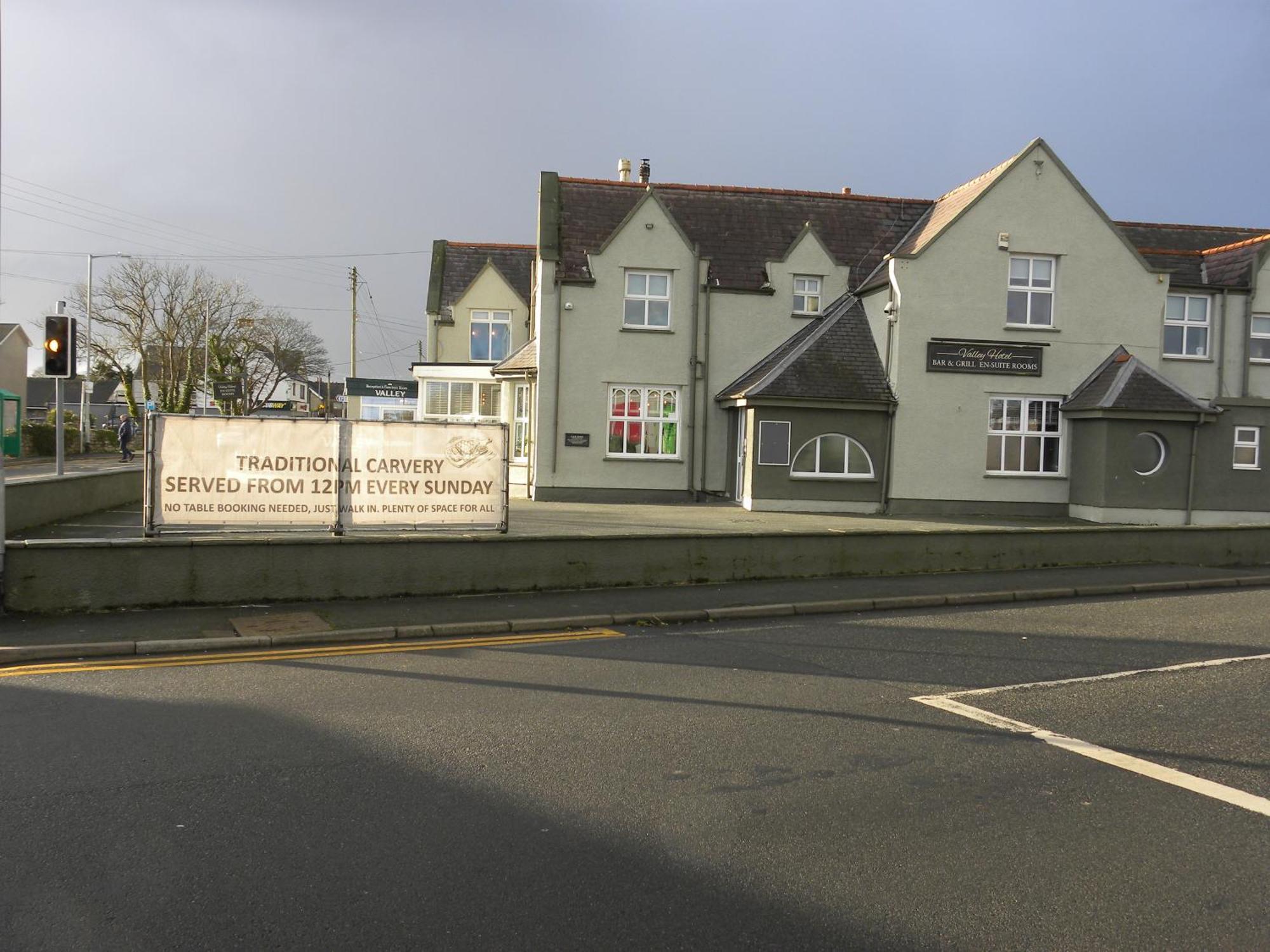 The Valley Hotel, Anglesey Exterior photo